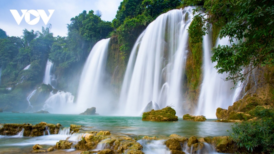 Discovering Southeast Asia’s largest waterfall in Vietnam